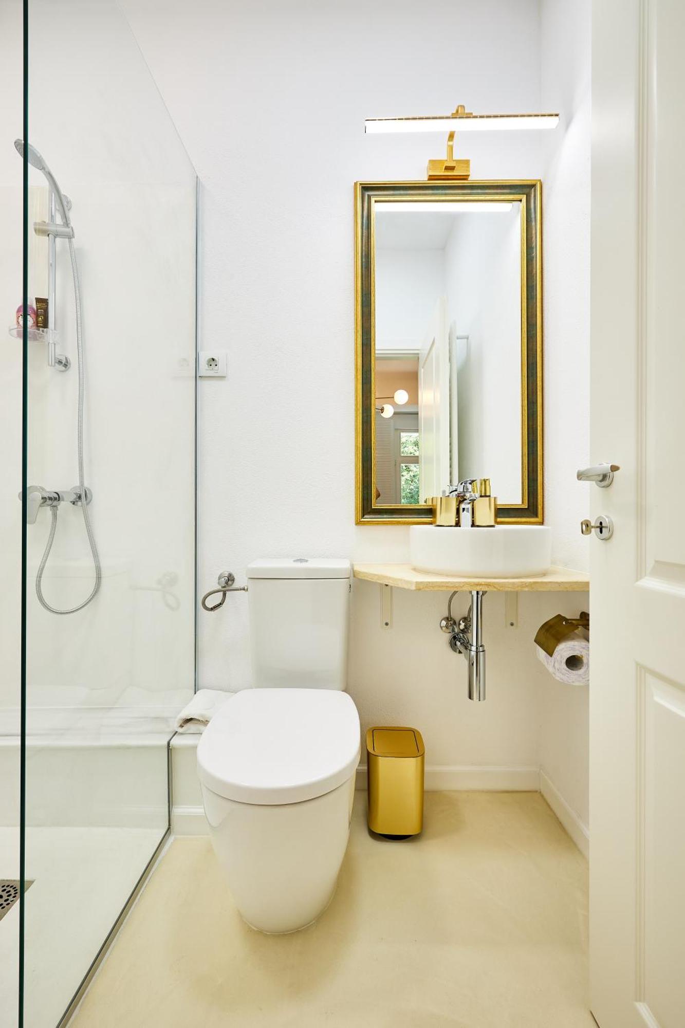 فندق Carol Park View بوخارست المظهر الخارجي الصورة